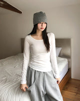 [U-BASIC] Obie Basic Slim U-Neck Long Sleeve