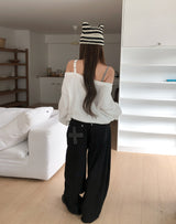 Vint Eyelet Strap Sweatshirt