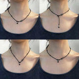 Dot necklace (black)