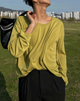 ルーズピーチUネックTシャツ
