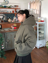 [unisex] ビトリボタンフードウェロンパディングジャンパー