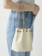 TIWI chain leather bucket bag / Cream Ivory