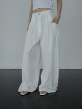 Curble Round Pocket Pintuck Pants