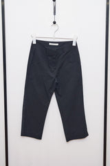 スリムラインカプリパンツ (ブラック/2size)