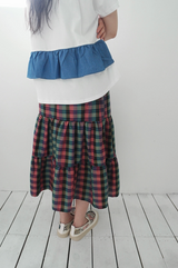 back frill T (2c)