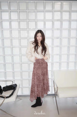 Layer Renaissance Long Skirt