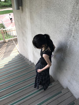 ローミースリットラインスリーブレス