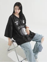 Glitter Metal Sporty V-Neck T-shirt
