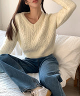 ボカシケーブルニット