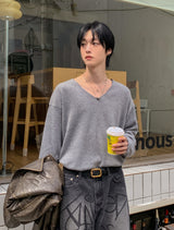 ウィンドモヘアVネックニット