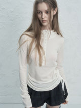 RIVET BUTTON HOODIE TOP