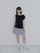 EYELET LOOSE SLEEVELESS (BLACK)