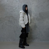 BANDED SLEEVE CURVE PUFFER