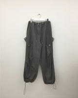 Twist Out Rivet Pants(2color)