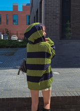 Stripe cable hood warmer knitwear