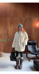 wool white muffler half quilted coat