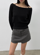 [MADE] Cochena Off-Shoulder Knit