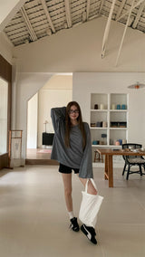 Boxy loose fit unbalanced shoulder long-sleeve T-shirt