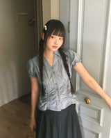 Pique Checkered V-Neck Shirring Puffed Short-Sleeved Blouse