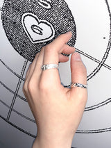 HEART TARGET WAVE RING