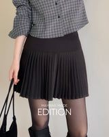 [MADE] Liri pleated mini skirt (with inner pants)