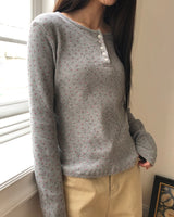 Maem フラワーワッフルヘンリーネックロングスリーブT