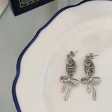 シルバーリボンピアス