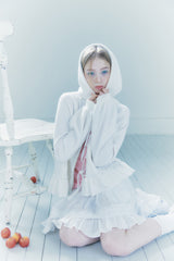 ANGEL FRILL HOOD ZIP-UP white
