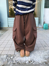 ヌディカーペンダースウェットパンツ