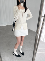 eyelet flat shoes
