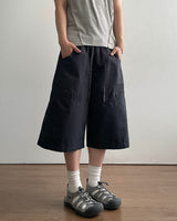 Pore Eyelet Bermuda Pants