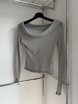 ピアオフショルダ―Tシャツ(2 colors)
