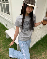 フリングラビットレースプリント半袖Tシャツ