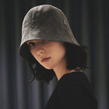 VA Stud Pigment Round Bucket Hat / Black