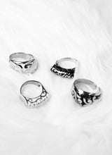 百合 Cloud ring 002 (Black/White)