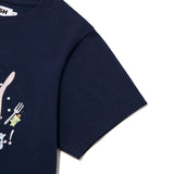 KIRSH X SUNONEBIRD グラフィックスタンダードフィットTシャツ - ネイビー