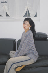 Retro-strip loose fit knitwear