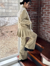 behind frill jacket (cut out) 