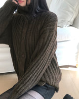 Luon Wool High-Neck Loose Cardigan