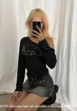 [F/W] Shirring logo off shoulder t-shirts(2color)