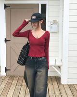 Yami Ribbed Deep V-Neck Knit