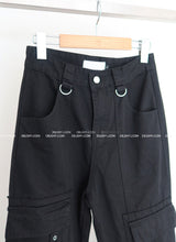 Punching Strap Cargo Bootcut Pants