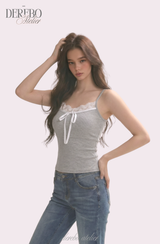 コジーレーススリーブレスTシャツ