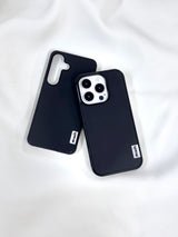 【MADE】マットブラック ピュアホワイト iPhoneケース [Matte Glass/Magsafe]