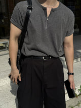 Deek zipper henry-neck short sleeve knit
