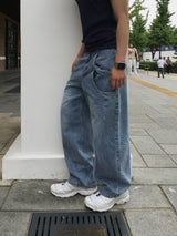 Lef Two-Pocket Curved Denim Pants