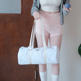 Glow duffle bag_white