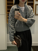 [MADE] Penton Cable V-Neck Crop Knit
