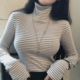 [BELLIDE MADE] 3 colors, stripe finger hole turtleneck T-shirt