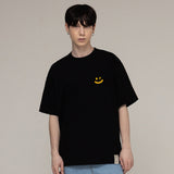 [UNISEX] ピクセルスモールドローイングスマイル半袖Tシャツ